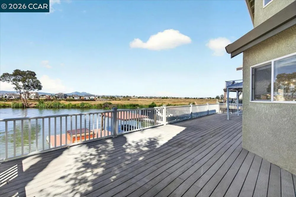 4880 Discovery Pt Discovery Bay, CA 94505