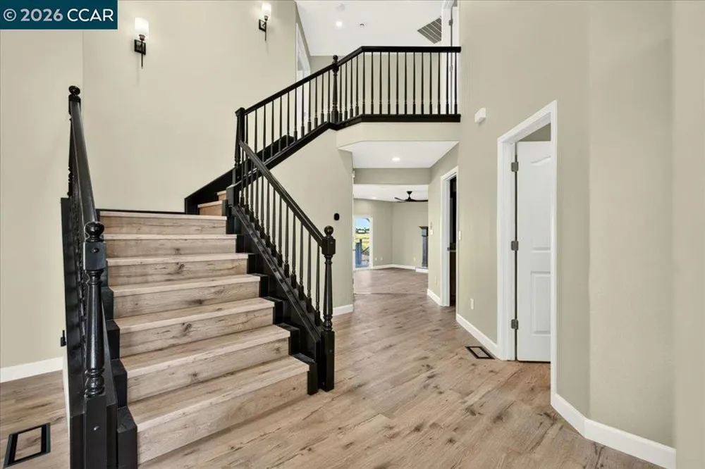 4880 Discovery Pt Discovery Bay, CA 94505