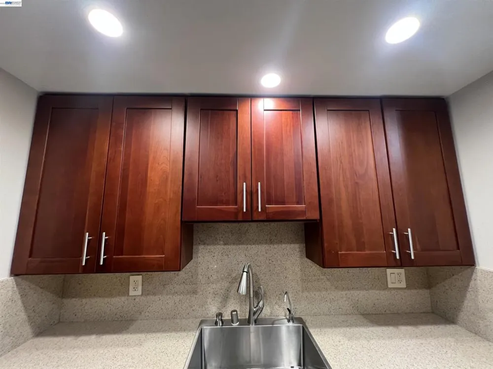 4176 San Pablo Dam Rd #B El Sobrante, CA 94803
