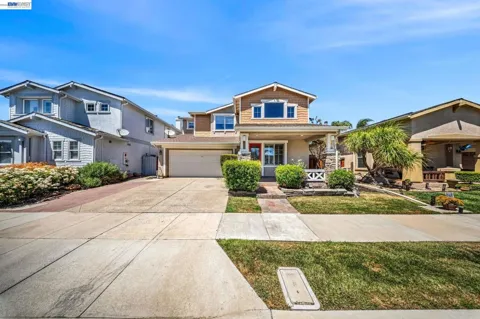 921 Sawyer Way