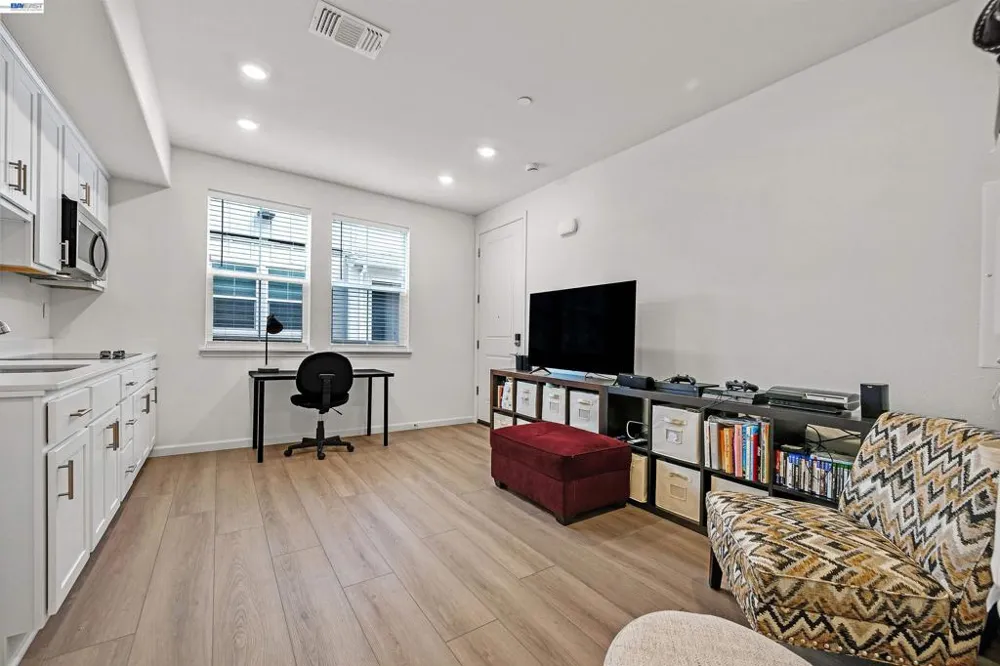 3702 Scribe way Castro Valley, CA 94546