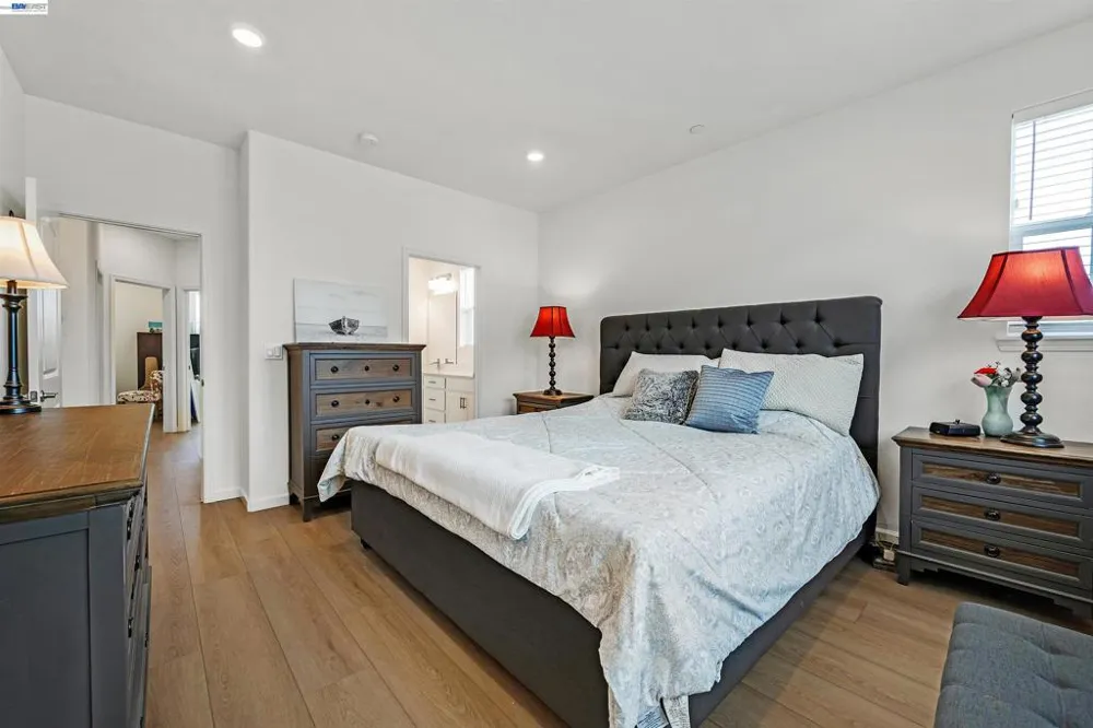 3702 Scribe way Castro Valley, CA 94546