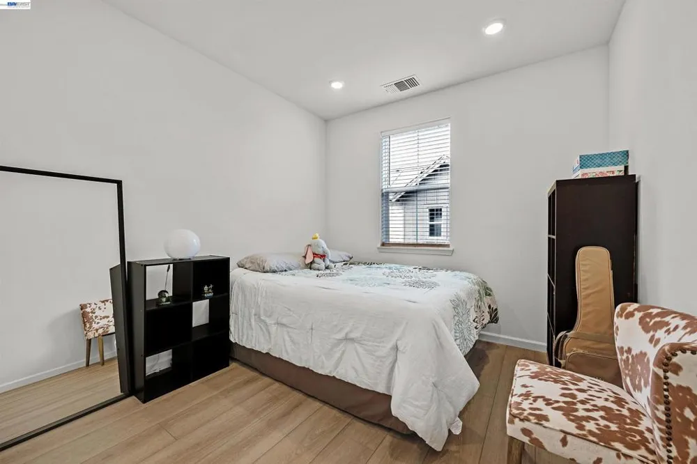 3702 Scribe way Castro Valley, CA 94546