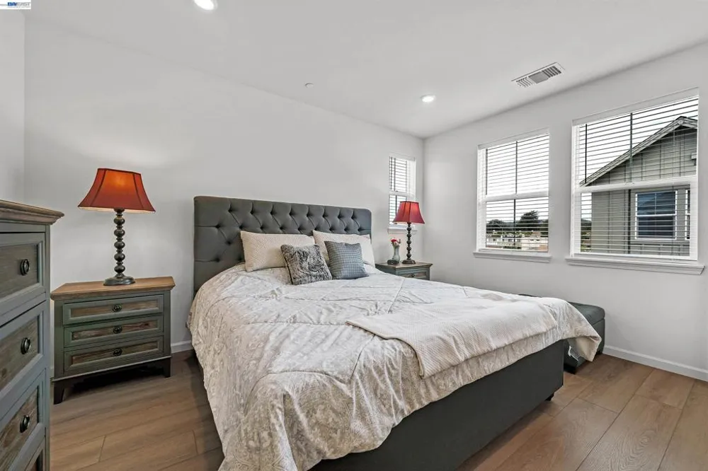 3702 Scribe way Castro Valley, CA 94546
