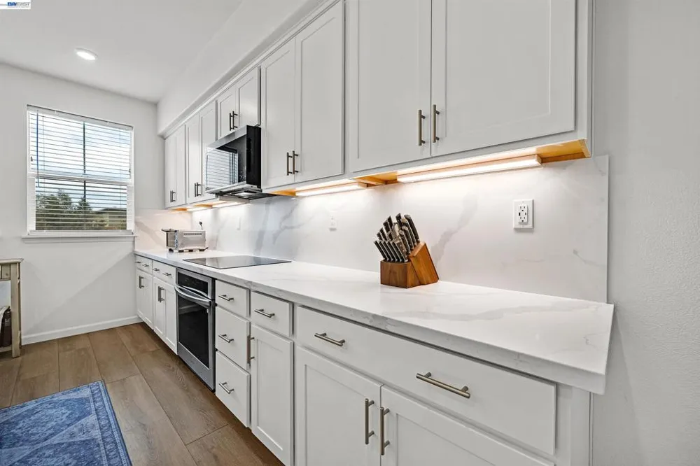 3702 Scribe way Castro Valley, CA 94546