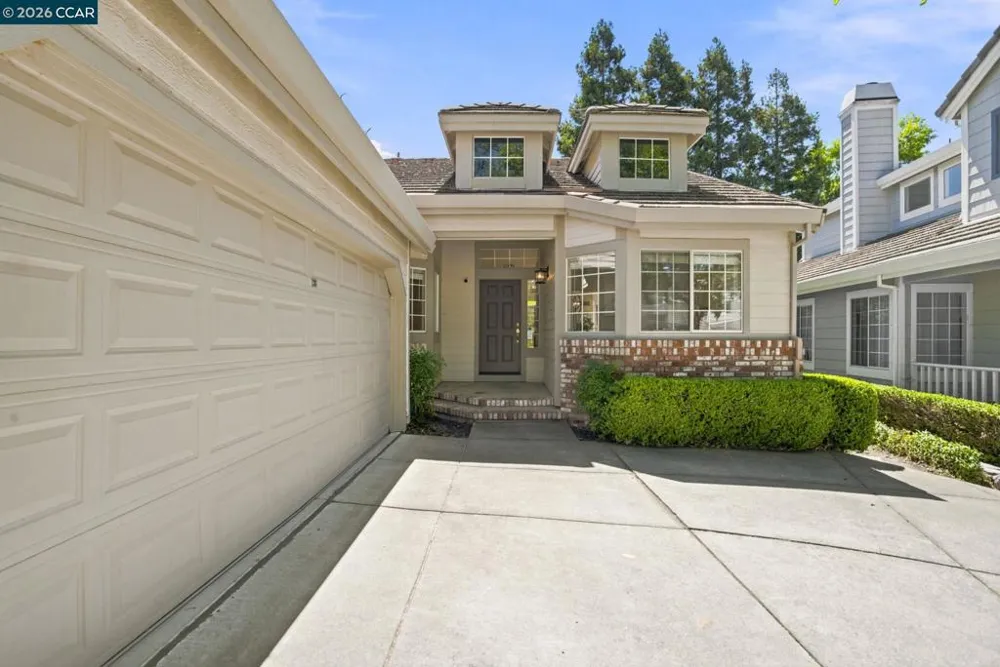 636 Julpun Loop Clayton, CA 94517