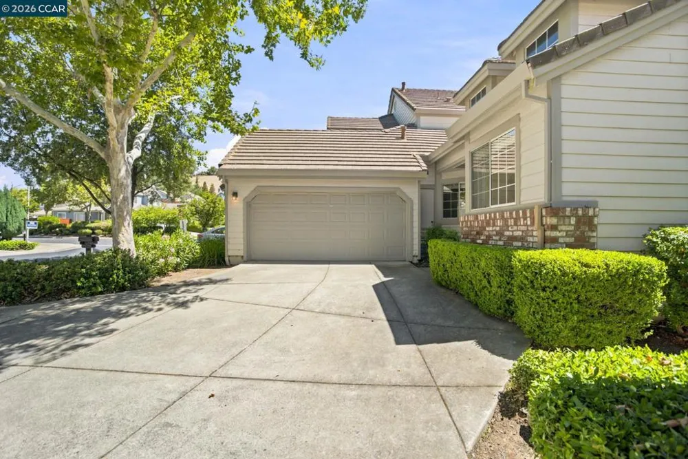 636 Julpun Loop Clayton, CA 94517