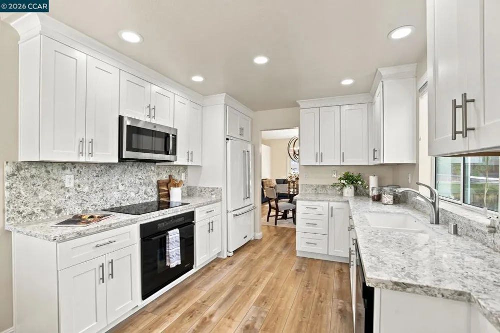 636 Julpun Loop Clayton, CA 94517