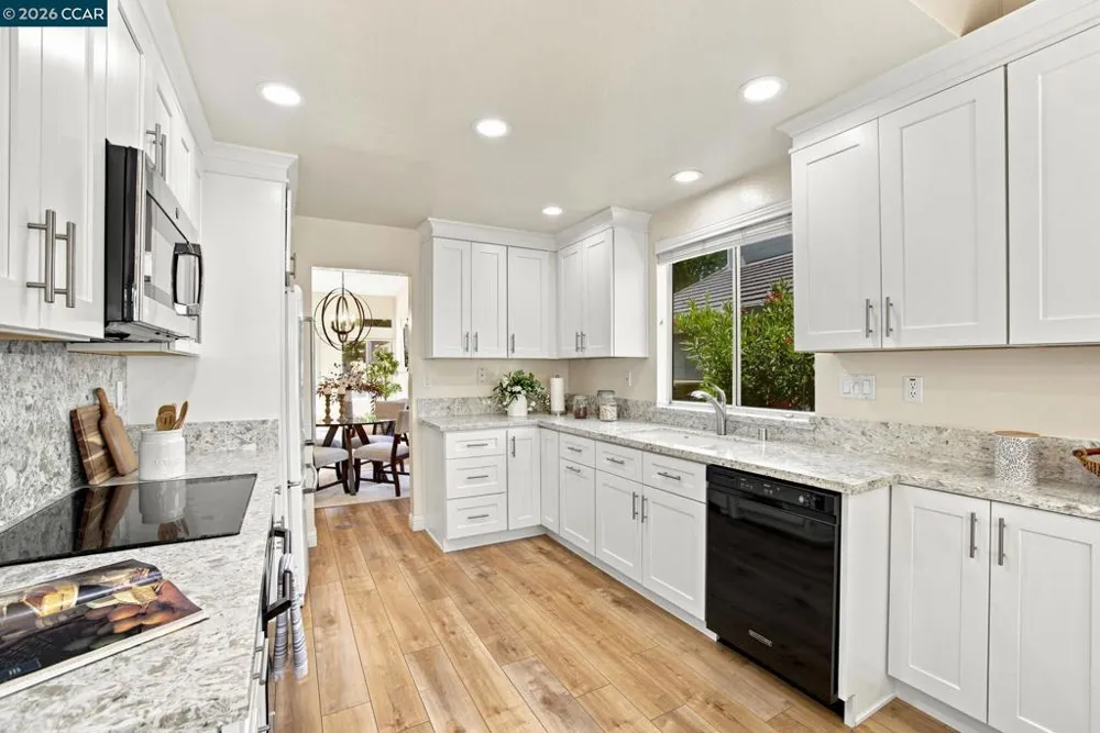 636 Julpun Loop Clayton, CA 94517