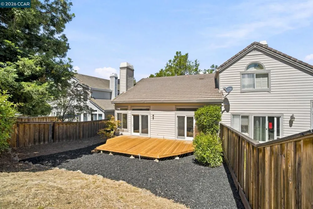 636 Julpun Loop Clayton, CA 94517
