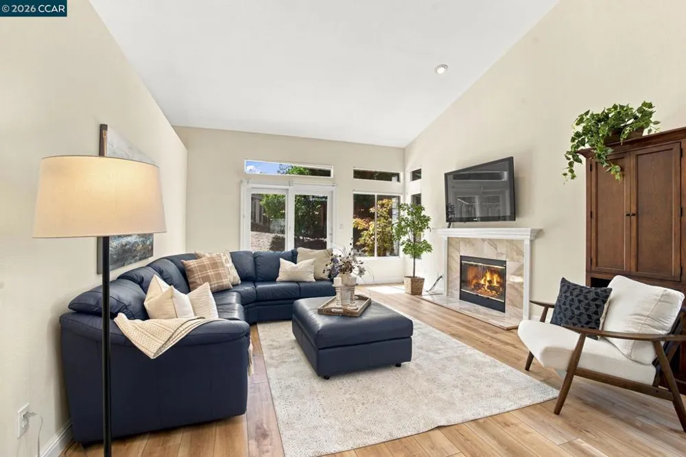 636 Julpun Loop Clayton, CA 94517