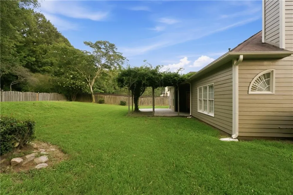 100 Clay Court Tyrone, GA 30290