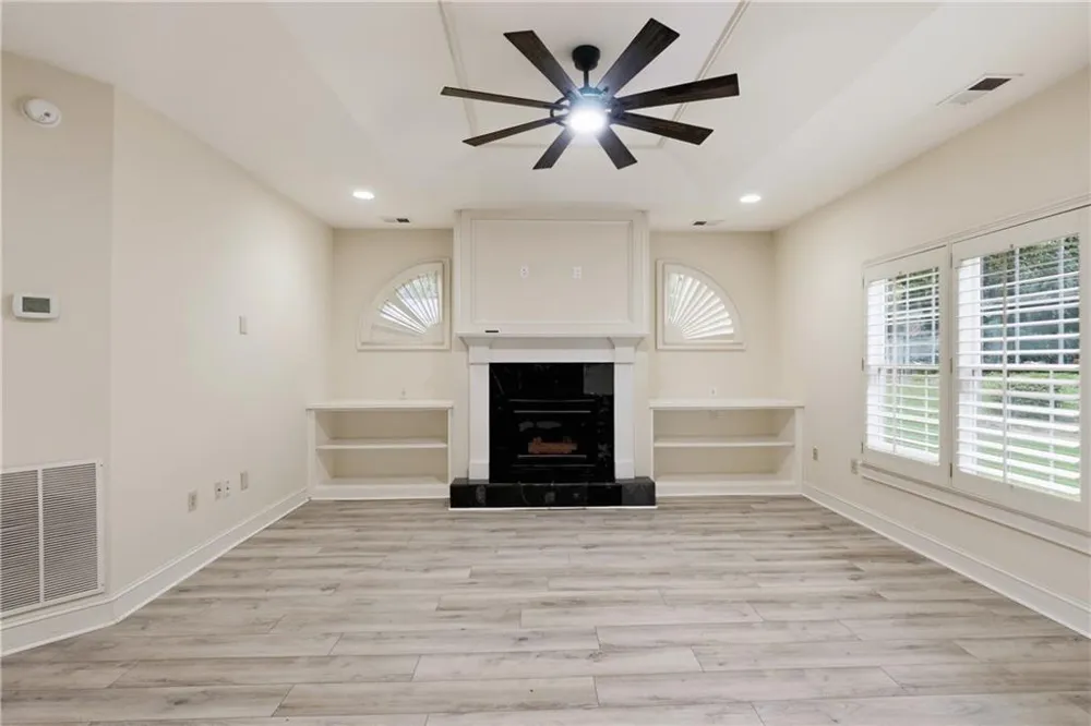100 Clay Court Tyrone, GA 30290
