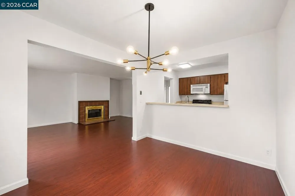 151 Terrace Ct Hercules, CA 94547