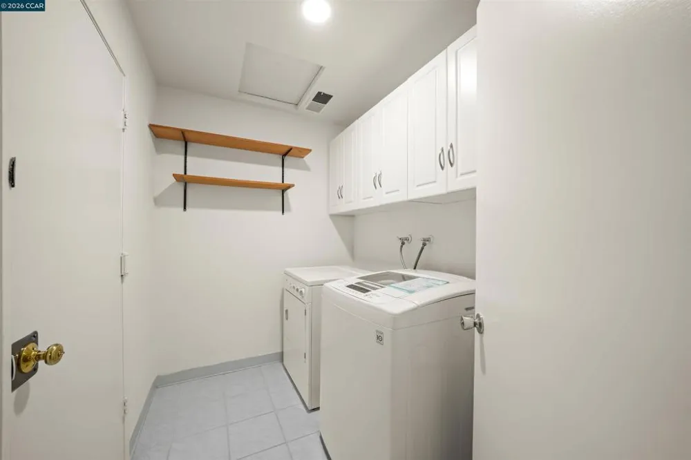 151 Terrace Ct Hercules, CA 94547