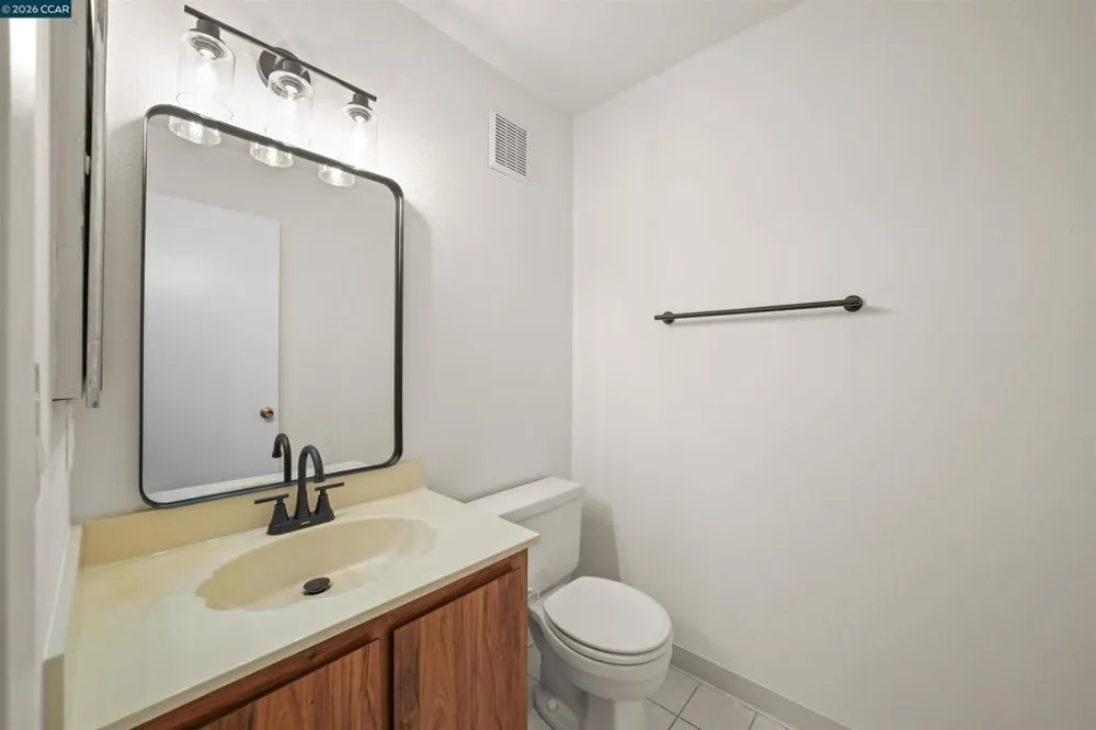 151 Terrace Ct Hercules, CA 94547