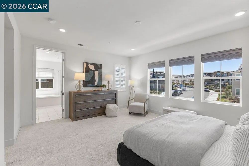 75208 VIA VICENZA San Ramon, CA 94583