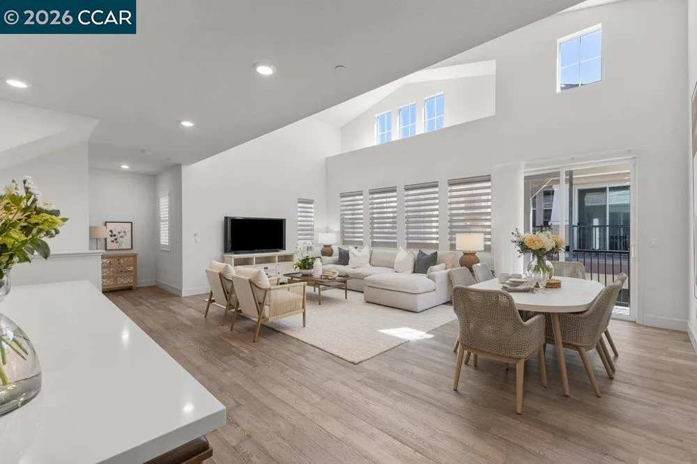 75208 VIA VICENZA San Ramon, CA 94583
