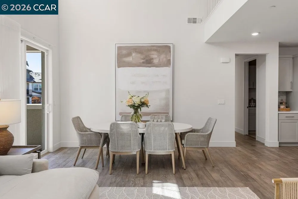 75208 VIA VICENZA San Ramon, CA 94583