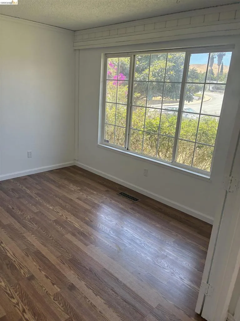 2119 Sugartree Dr Pittsburg, CA 94565