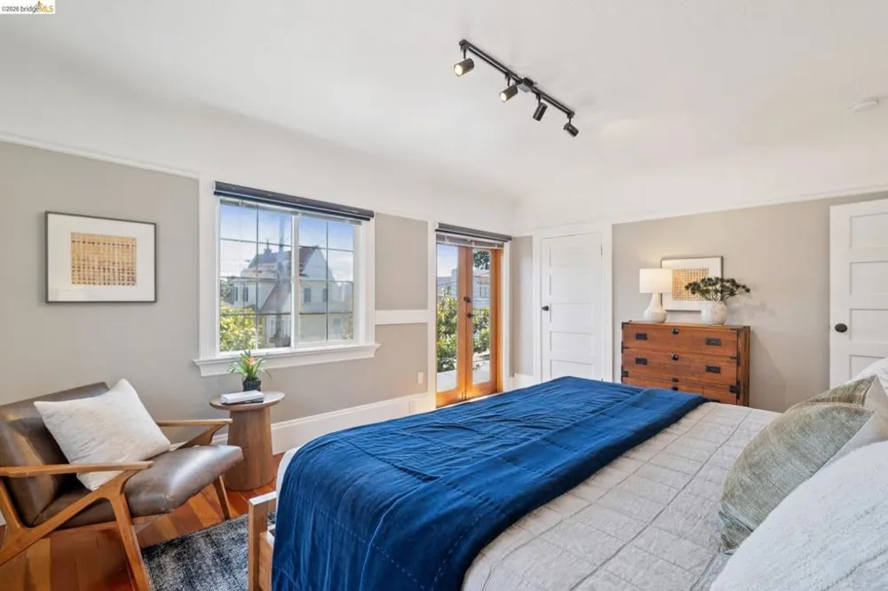 688 31St St Oakland, CA 94609