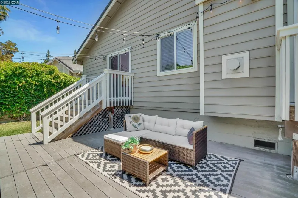 3190 Castro St Martinez, CA 94553