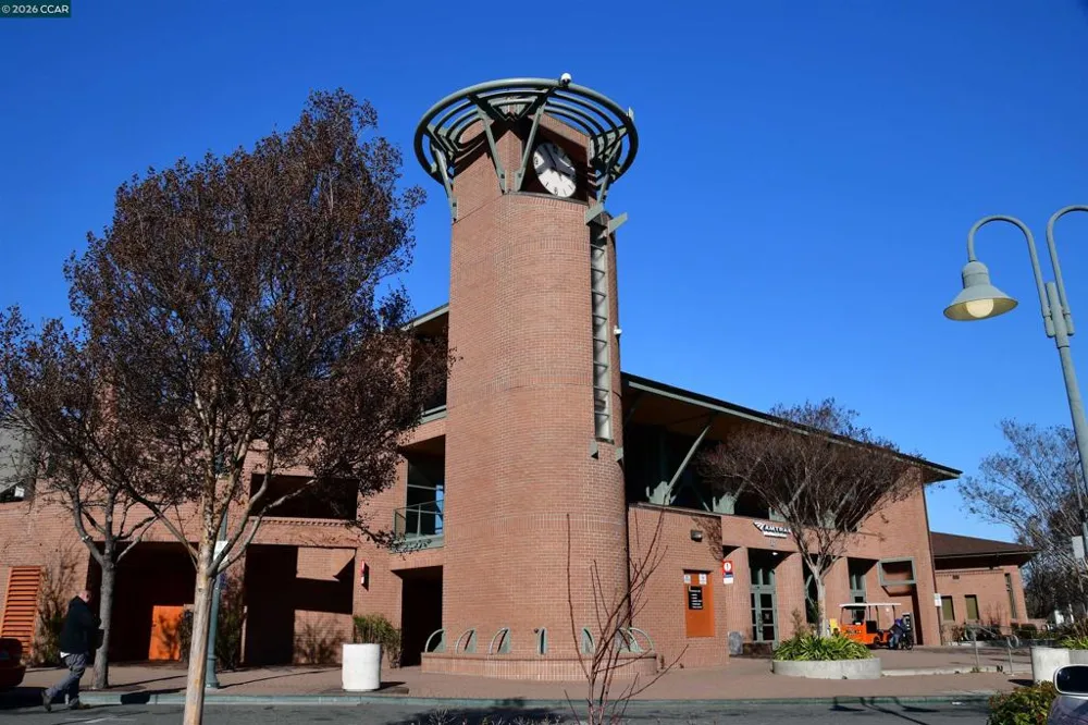 3190 Castro St Martinez, CA 94553