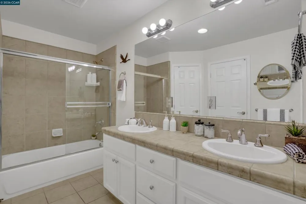 3190 Castro St Martinez, CA 94553