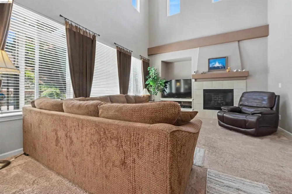 2434 Pearlite Way Antioch, CA 94531