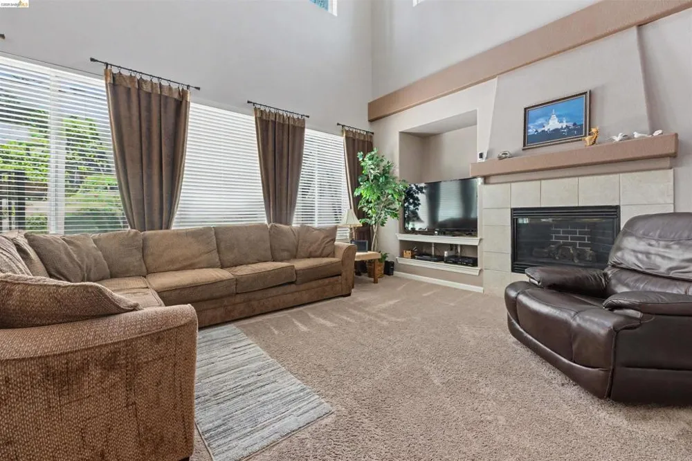 2434 Pearlite Way Antioch, CA 94531