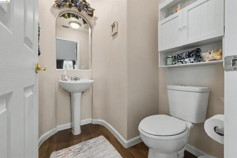 2434 Pearlite Way Antioch, CA 94531