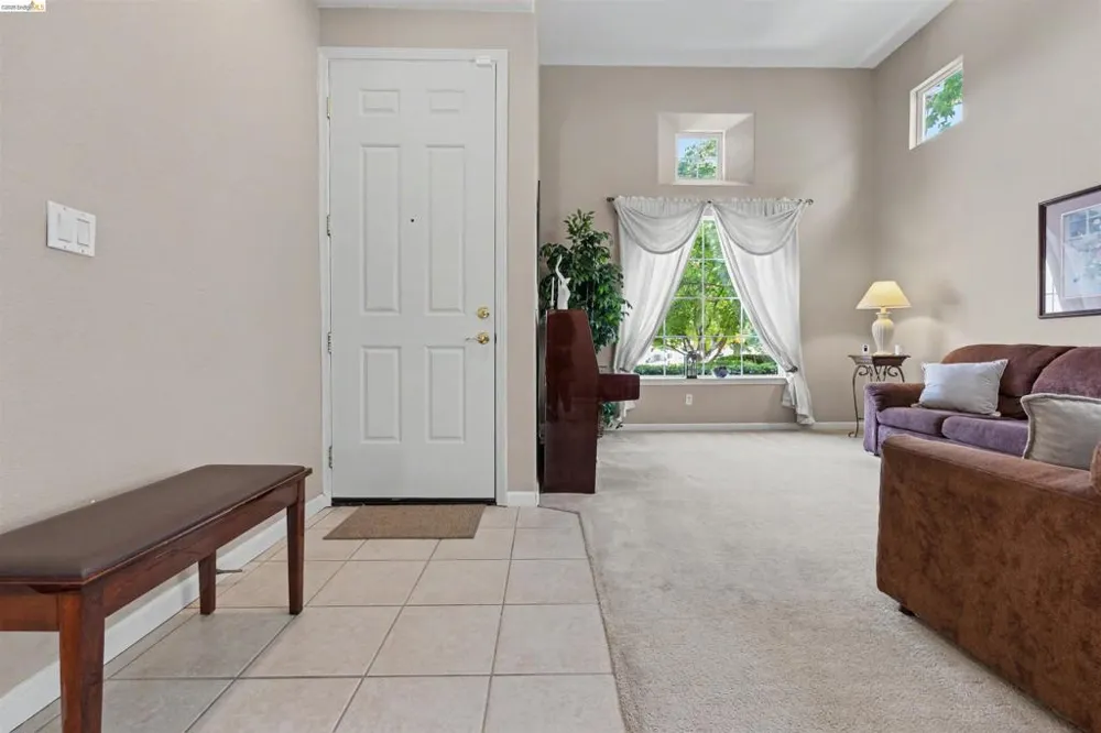 2434 Pearlite Way Antioch, CA 94531
