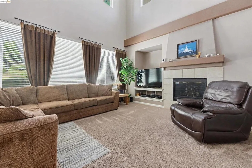 2434 Pearlite Way Antioch, CA 94531