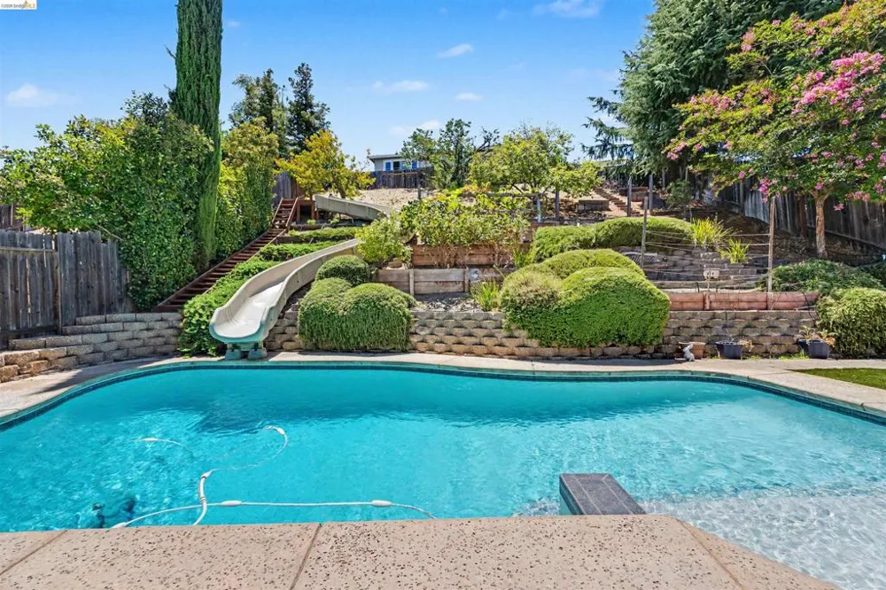 2434 Pearlite Way Antioch, CA 94531