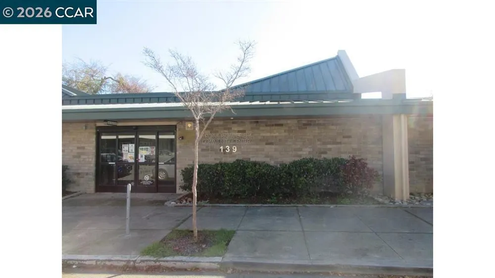 Crest Ave Richmond, CA 94801