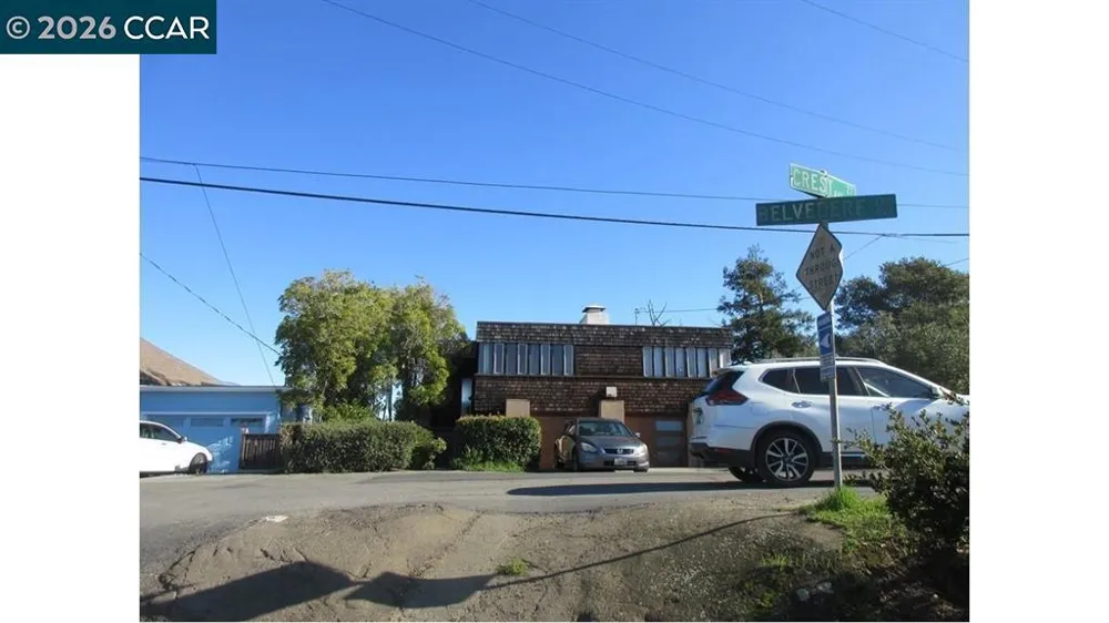 Crest Ave Richmond, CA 94801