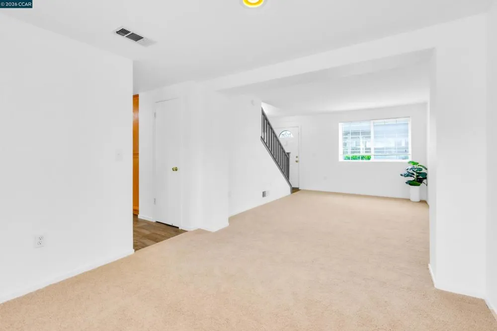 712 Daniels Ave Vallejo, CA 94590