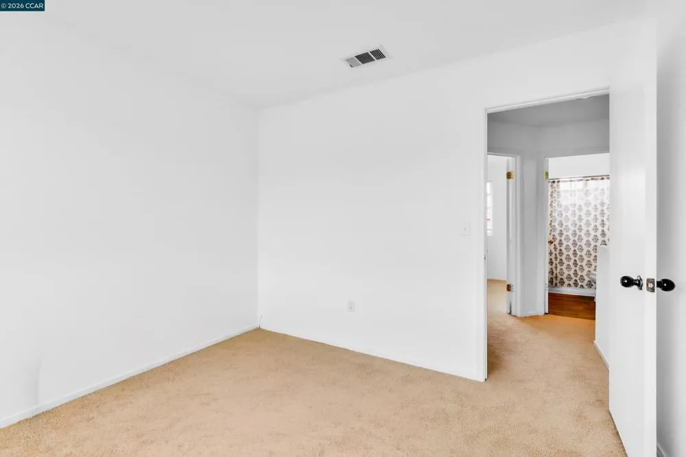 712 Daniels Ave Vallejo, CA 94590
