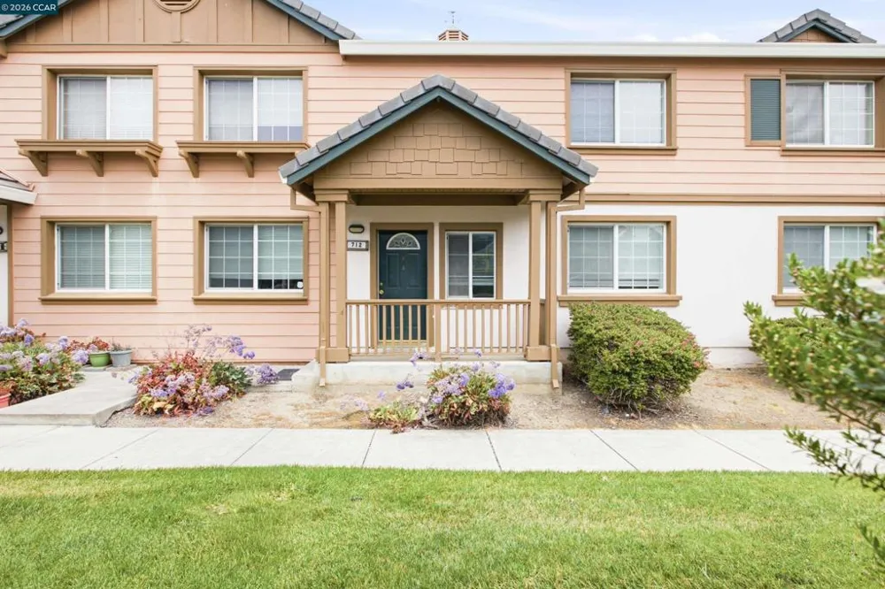 712 Daniels Ave Vallejo, CA 94590