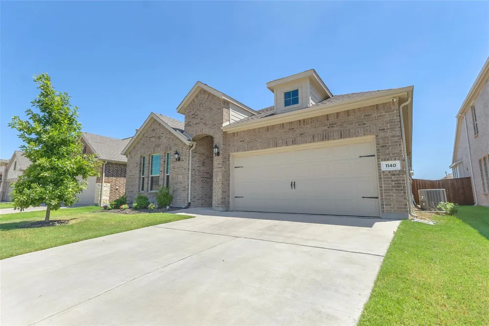 1140 Canuela Way Justin, TX 76247