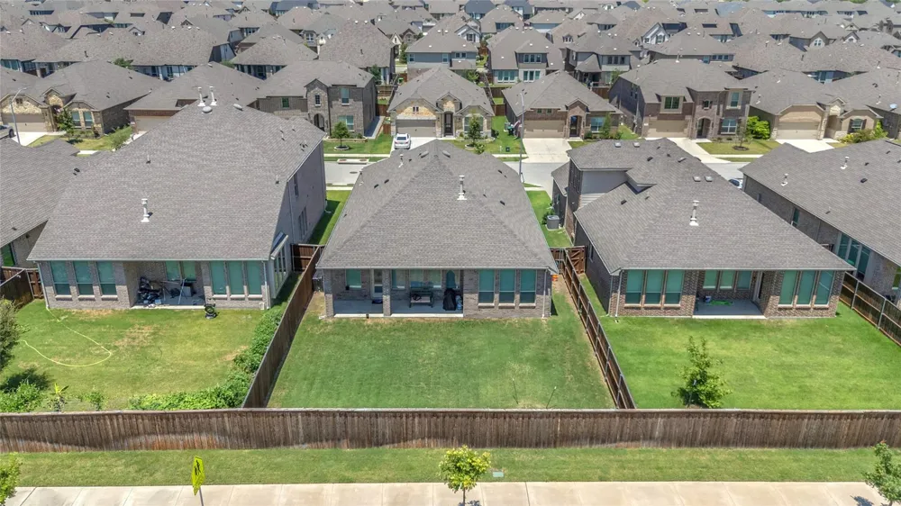 1140 Canuela Way Justin, TX 76247