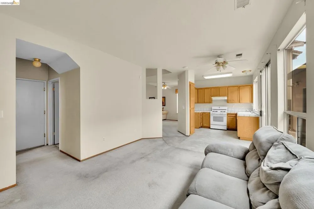1553 Shadowood Ct. Tracy, CA 95376