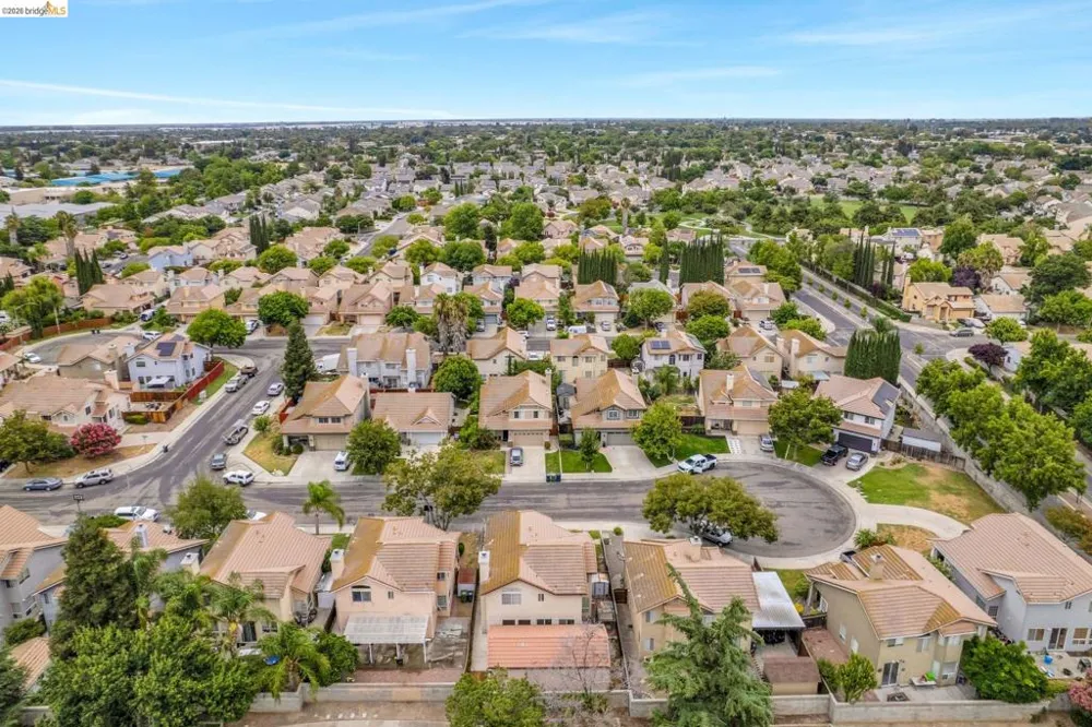 1553 Shadowood Ct. Tracy, CA 95376