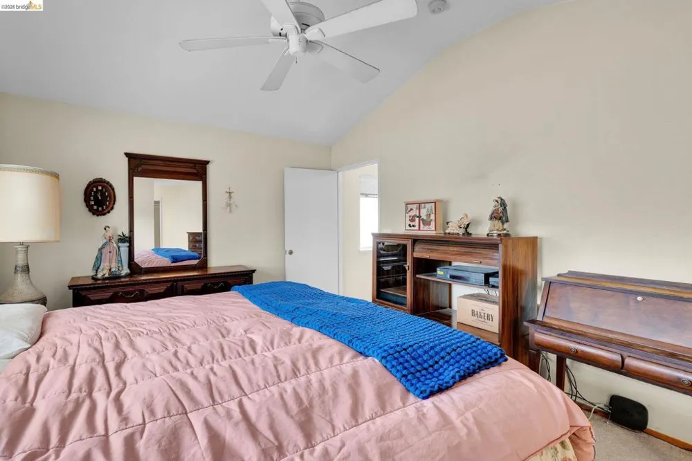 1553 Shadowood Ct. Tracy, CA 95376