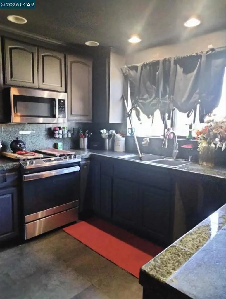 1212 Marcus Ct Antioch, CA 94509