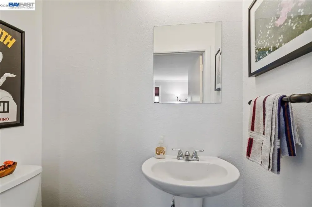 44 Parrott St Vallejo, CA 94590