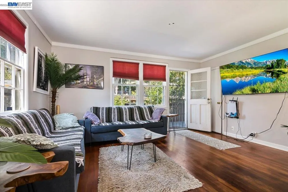 44 Parrott St Vallejo, CA 94590