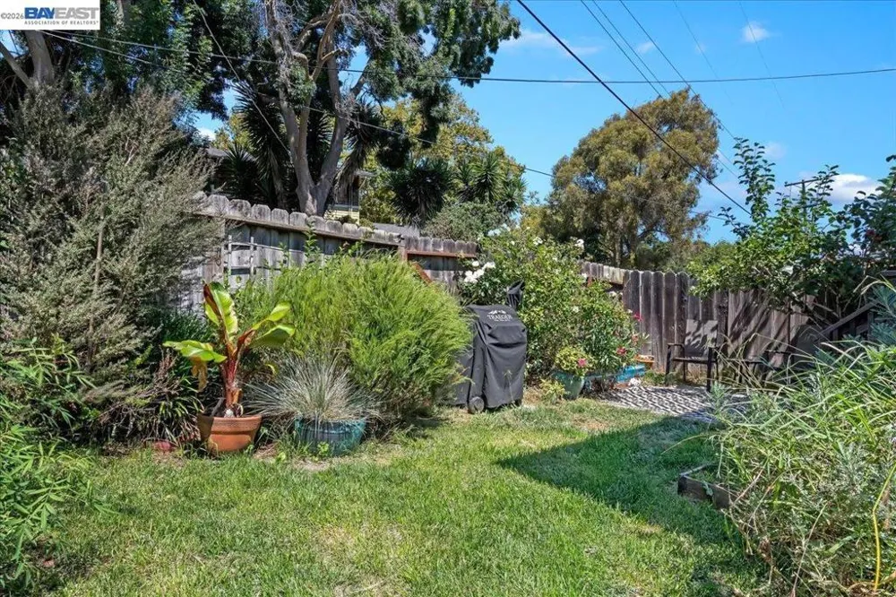 44 Parrott St Vallejo, CA 94590