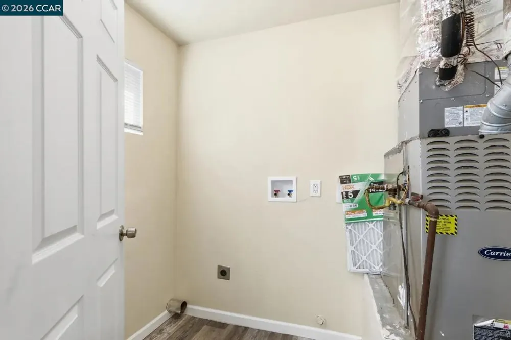 2225 E Myrtle St Stockton, CA 95205