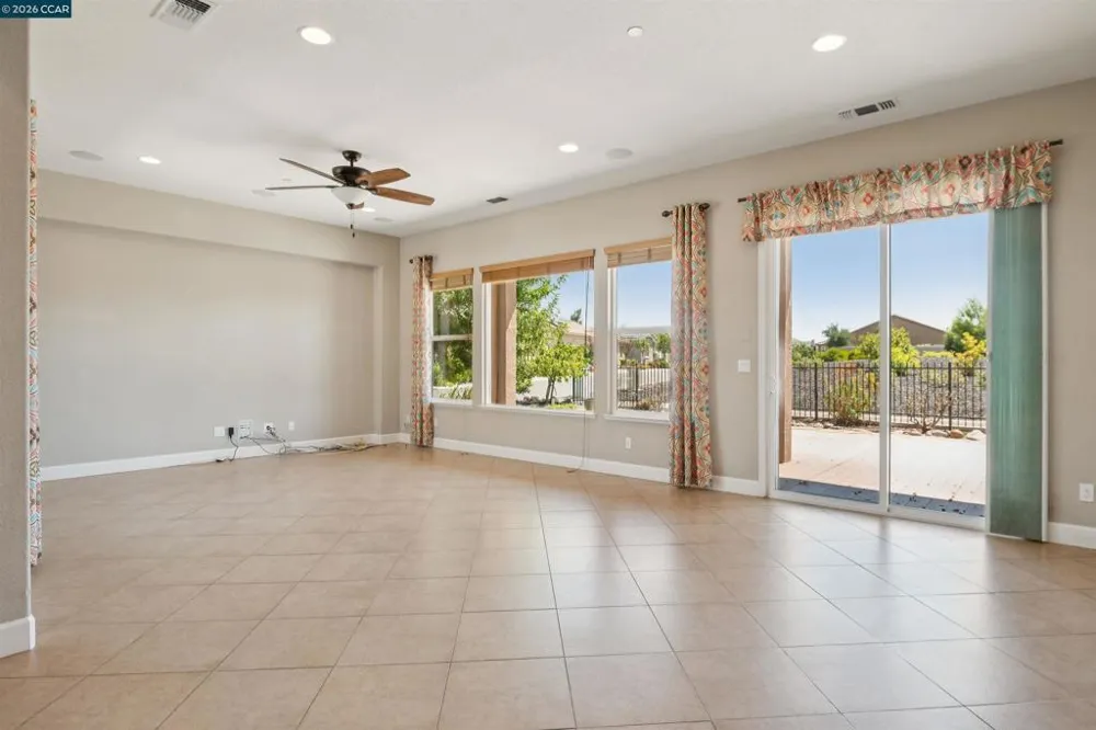 475 Mallard's Gulch Dr Rio Vista, CA 94571